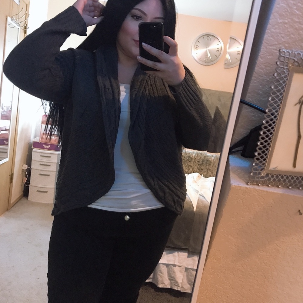 Plus size knit cardigan